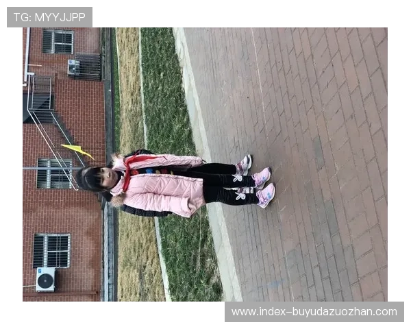 中国垒球协会开展趣味互动项目，设置高速投手与精准打击体验